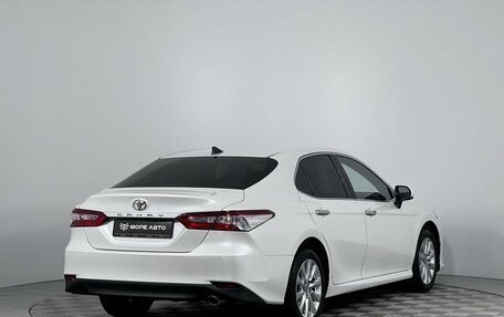 Toyota Camry, 2019 год, 2 990 000 рублей, 5 фотография