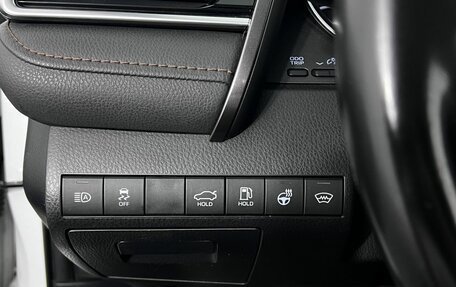 Toyota Camry, 2019 год, 2 990 000 рублей, 18 фотография