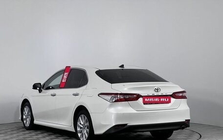 Toyota Camry, 2019 год, 2 990 000 рублей, 7 фотография