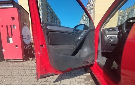 Volkswagen Golf VI, 2011 год, 800 000 рублей, 10 фотография