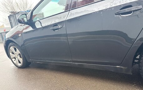 Chevrolet Cruze II, 2010 год, 535 000 рублей, 6 фотография