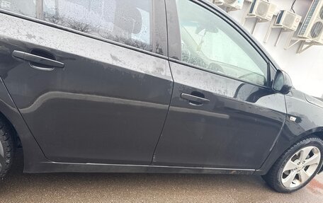 Chevrolet Cruze II, 2010 год, 535 000 рублей, 5 фотография