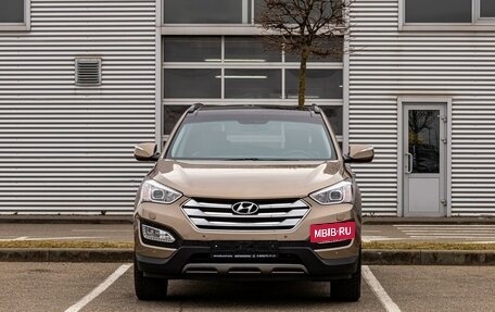 Hyundai Santa Fe III рестайлинг, 2013 год, 1 595 000 рублей, 2 фотография