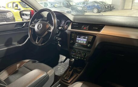 Skoda Rapid I, 2017 год, 1 290 000 рублей, 10 фотография