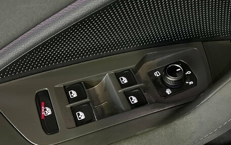 Volkswagen Tiguan, 2025 год, 4 800 000 рублей, 25 фотография