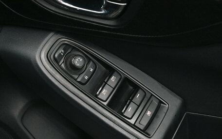 Subaru XV II, 2018 год, 1 920 000 рублей, 15 фотография