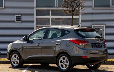 Hyundai ix35 I рестайлинг, 2012 год, 1 095 000 рублей, 4 фотография