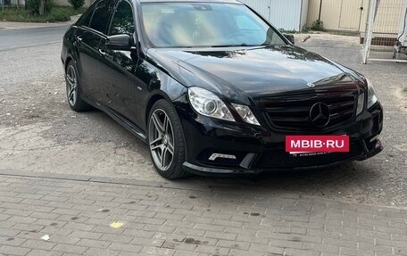 Mercedes-Benz E-Класс, 2010 год, 1 330 000 рублей, 9 фотография