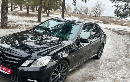Mercedes-Benz E-Класс, 2010 год, 1 330 000 рублей, 2 фотография