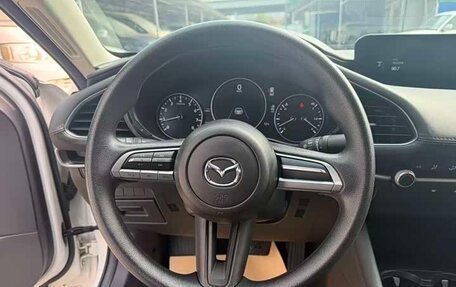 Mazda 3, 2023 год, 1 876 000 рублей, 14 фотография