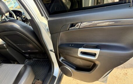 Opel Antara I, 2013 год, 1 190 000 рублей, 24 фотография