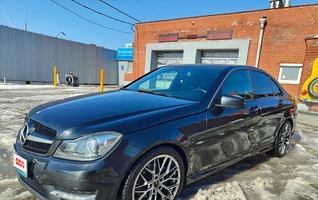 Mercedes-Benz C-Класс, 2011 год, 1 300 000 рублей, 3 фотография