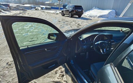 Mercedes-Benz C-Класс, 2011 год, 1 300 000 рублей, 9 фотография