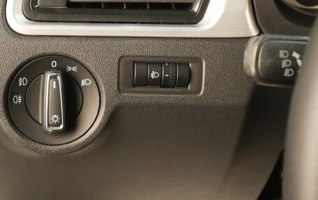 Skoda Rapid I, 2016 год, 1 019 000 рублей, 11 фотография