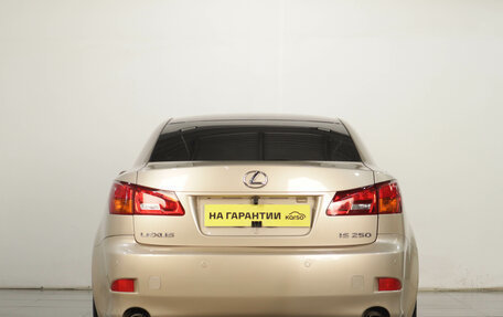 Lexus IS II рестайлинг 2, 2006 год, 1 069 000 рублей, 6 фотография