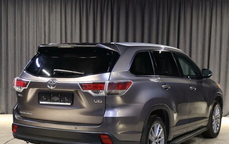 Toyota Highlander III, 2014 год, 2 549 000 рублей, 6 фотография