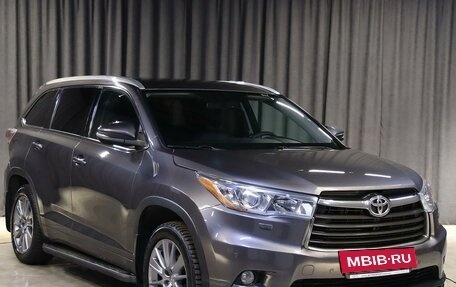 Toyota Highlander III, 2014 год, 2 549 000 рублей, 3 фотография