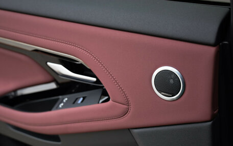 Land Rover Range Rover Evoque II, 2024 год, 5 499 000 рублей, 27 фотография