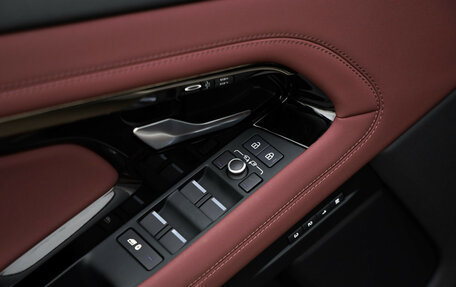 Land Rover Range Rover Evoque II, 2024 год, 5 499 000 рублей, 25 фотография