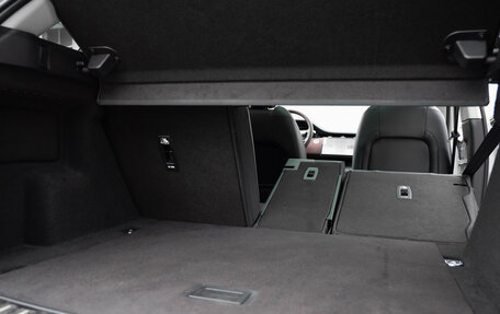 Land Rover Range Rover Evoque II, 2024 год, 5 499 000 рублей, 37 фотография