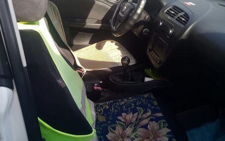 SEAT Leon II, 2012 год, 700 000 рублей, 9 фотография