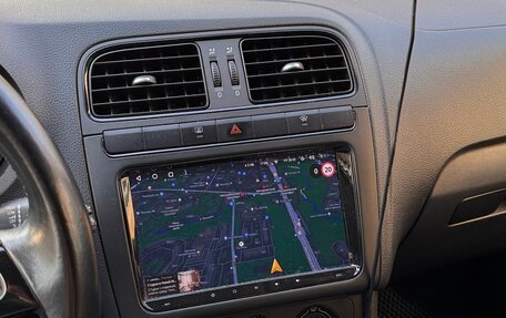 Volkswagen Polo VI (EU Market), 2015 год, 949 000 рублей, 10 фотография