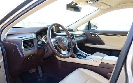 Lexus RX IV рестайлинг, 2018 год, 4 700 000 рублей, 13 фотография