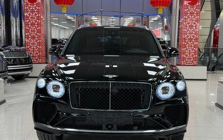 Bentley Bentayga I, 2025 год, 34 900 000 рублей, 3 фотография