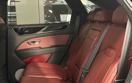 Bentley Bentayga I, 2025 год, 34 900 000 рублей, 15 фотография