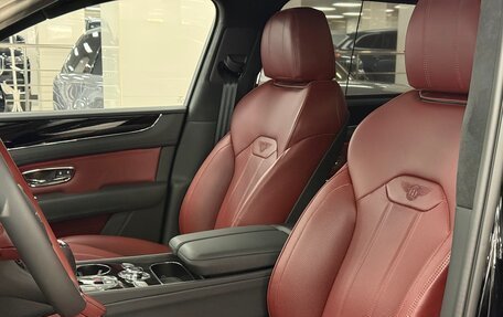 Bentley Bentayga I, 2025 год, 34 900 000 рублей, 19 фотография