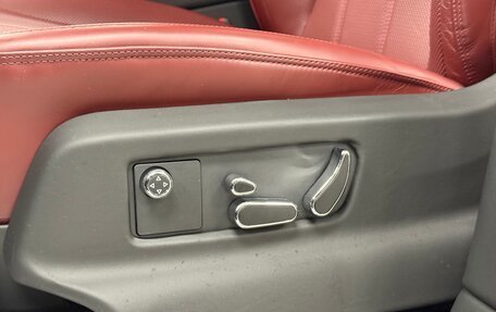 Bentley Bentayga I, 2025 год, 34 900 000 рублей, 28 фотография