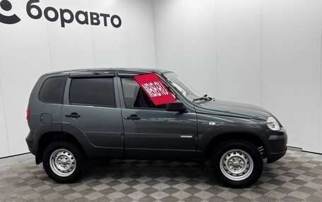 Chevrolet Niva I рестайлинг, 2012 год, 587 500 рублей, 7 фотография