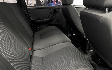 Chevrolet Niva I рестайлинг, 2012 год, 587 500 рублей, 15 фотография