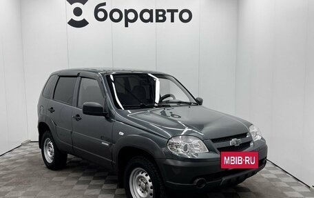Chevrolet Niva I рестайлинг, 2012 год, 587 500 рублей, 3 фотография