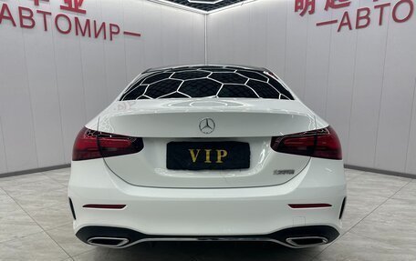 Mercedes-Benz A-Класс, 2023 год, 2 480 000 рублей, 5 фотография