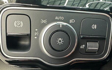 Mercedes-Benz A-Класс, 2023 год, 2 480 000 рублей, 13 фотография