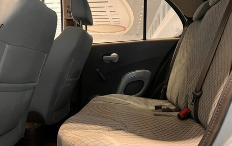 Nissan Micra III, 2006 год, 599 954 рублей, 10 фотография