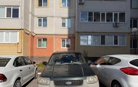 Ford Escape II, 2000 год, 170 000 рублей, 1 фотография