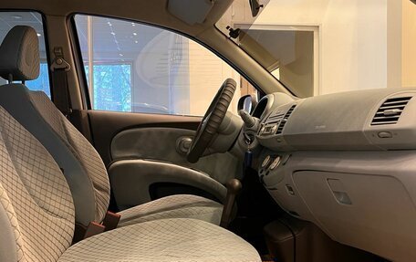 Nissan Micra III, 2006 год, 599 954 рублей, 11 фотография