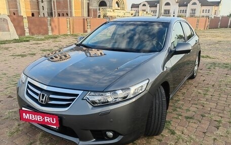 Honda Accord VIII рестайлинг, 2012 год, 1 600 000 рублей, 6 фотография