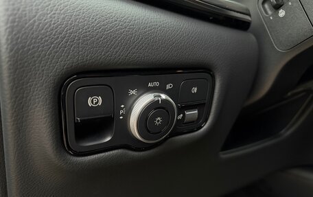 Mercedes-Benz V-Класс, 2025 год, 14 700 000 рублей, 10 фотография