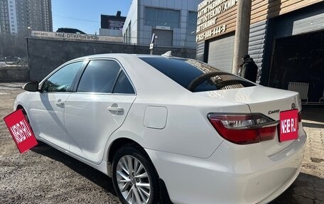 Toyota Camry, 2017 год, 2 350 000 рублей, 3 фотография