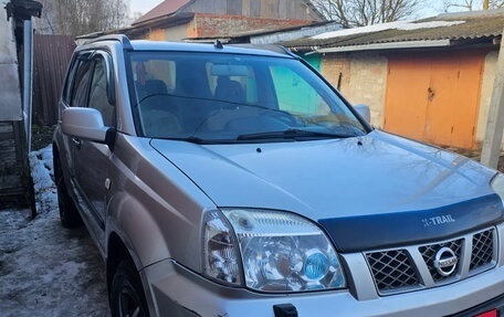 Nissan X-Trail, 2005 год, 650 000 рублей, 3 фотография