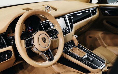 Porsche Macan I рестайлинг, 2015 год, 3 445 000 рублей, 7 фотография