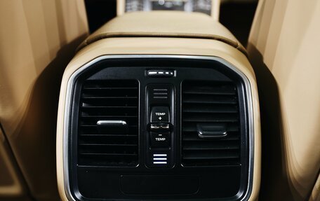 Porsche Macan I рестайлинг, 2015 год, 3 445 000 рублей, 24 фотография