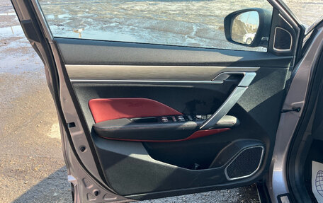 Geely Coolray I, 2022 год, 1 900 000 рублей, 9 фотография