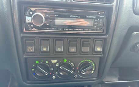 ГАЗ 31105 «Волга», 2006 год, 145 000 рублей, 13 фотография