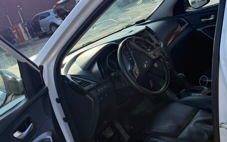 Hyundai Santa Fe III рестайлинг, 2014 год, 1 580 000 рублей, 3 фотография