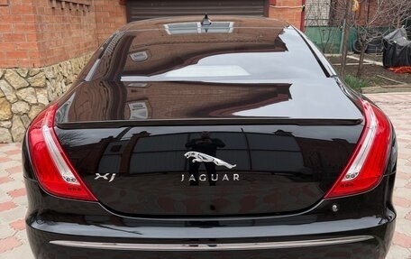 Jaguar XJ IV (X351), 2013 год, 1 800 000 рублей, 3 фотография