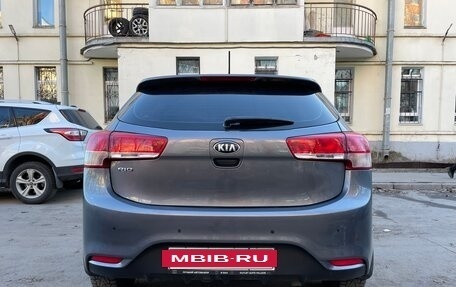 KIA Rio III рестайлинг, 2016 год, 920 000 рублей, 4 фотография